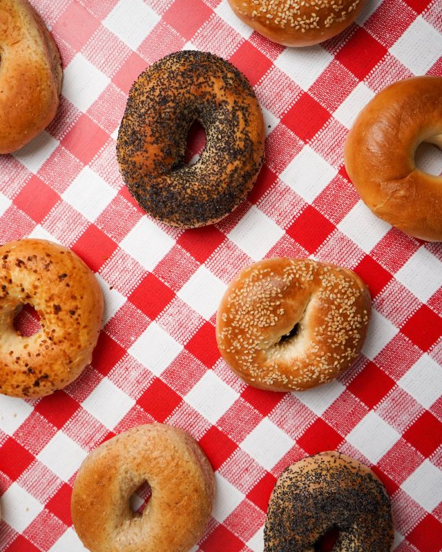 Simple. Fresh. Delicious. 🥯